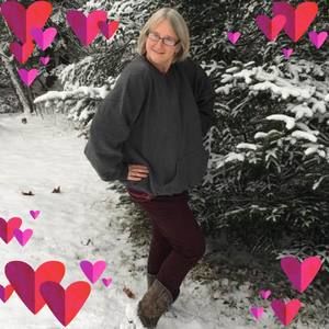 Meet your Posher, Debbie